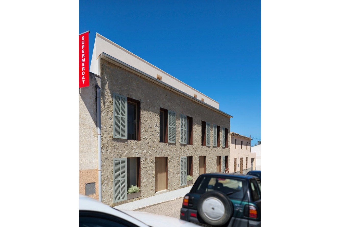 Reihenhaus, Ariany