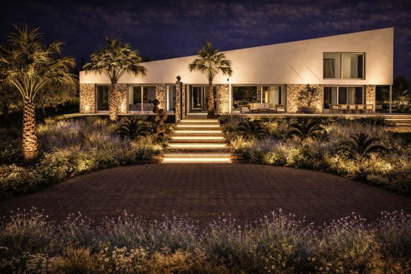 Modern new-build finca with stunning panoramic views to the sea image 9