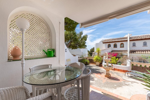 Well maintained apartment with partial sea views in Costa de la Calma image 4