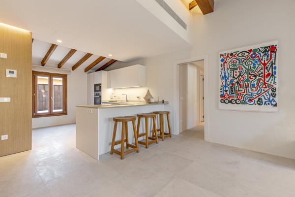 Modern apartment in the heart of Santa Maria del Camí image 4