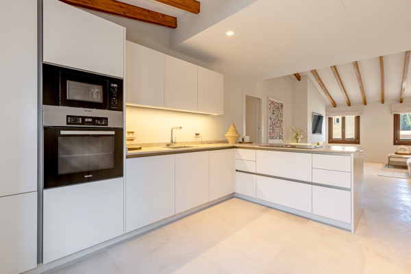 Modern apartment in the heart of Santa Maria del Camí image 5