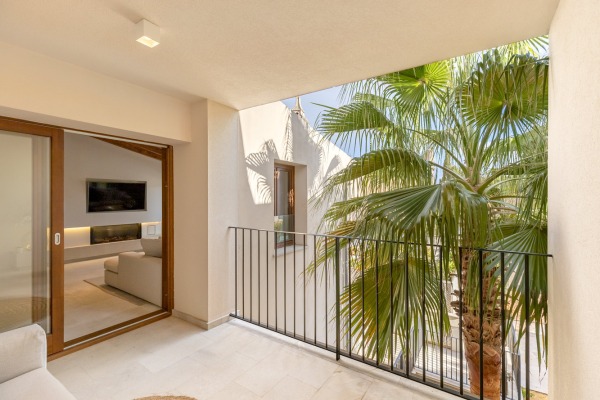 Modern apartment in the heart of Santa Maria del Camí image 7