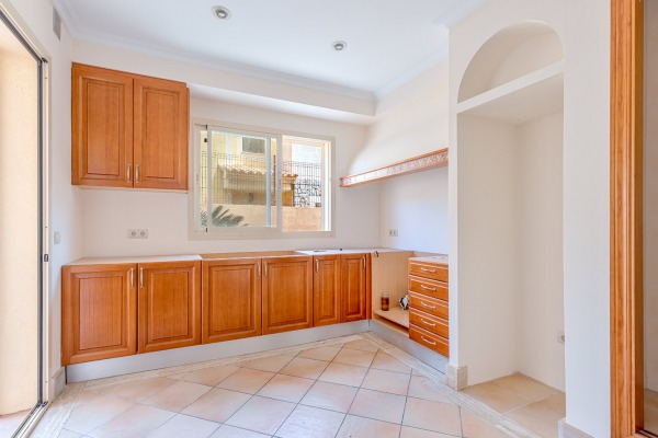 Villa with sea views within walking distance of the beach in Cala Mesquida image 7