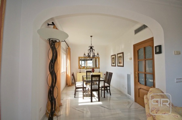 Mediterranean sea view villa in a highly sought-after residential area image 8