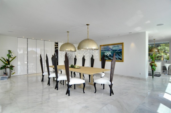 Spectacular luxury villa with lots of privacy and partial sea views image 6