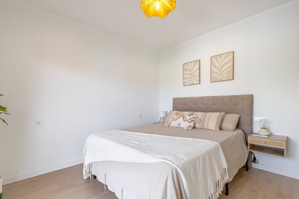 Modern renovated and furnished apartment close to the beach image 7