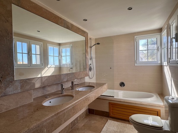 Penthouse with sea views of the Malgrats Islands in Santa Ponsa image 9