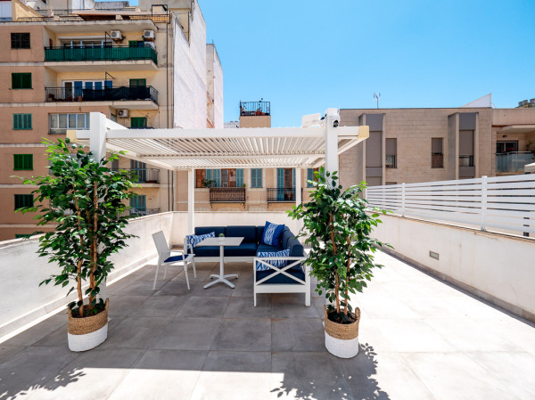 Mint condition penthouse apartment near the old town of Palma de Mallorca image 2