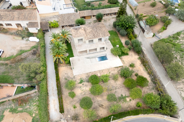New finca-style villa in the center of Andratx image 2