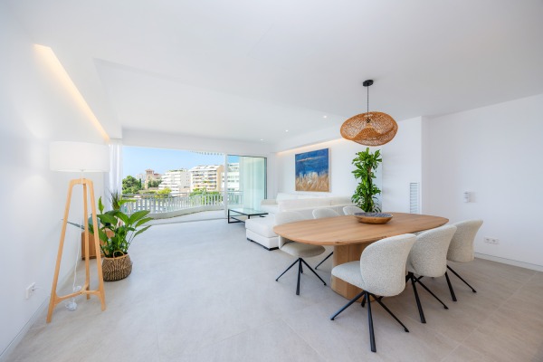 Apartment with views of the sea and harbor in Can Barbara image 4