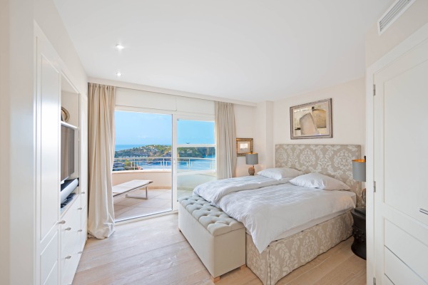 Luxury penthouse with exclusive views in Port Andratx image 10