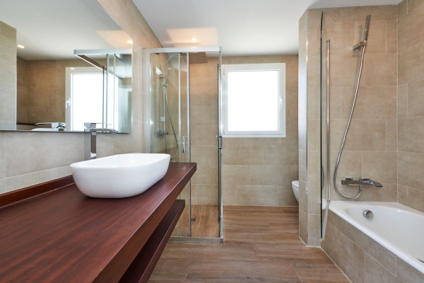 Detached house with private pool and views over the golf course image 11