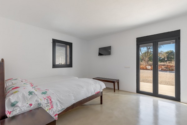 Newly built finca in modern style near Campos image 12