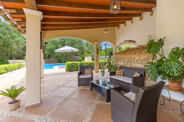 Beautiful finca with lots of land for sale between Felanitx and Vilafranca image 8