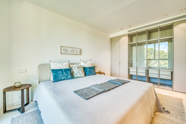 New build penthouse in Sa Puntassa with wonderful sea views image 5