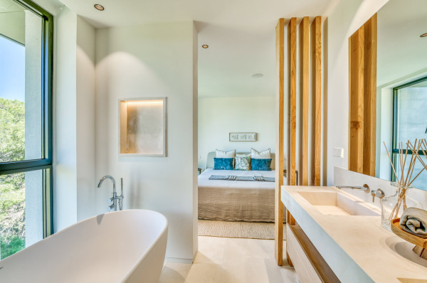 New build penthouse in Sa Puntassa with wonderful sea views image 7