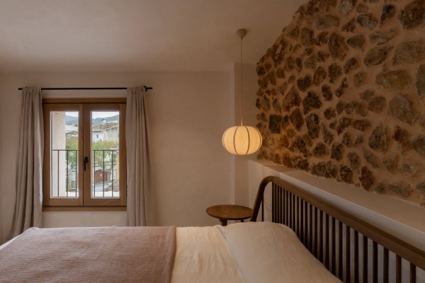 Exclusively renovated townhouse with garden and pool in Alaro image 8