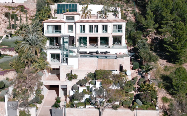 Exclusive luxury property with stunning views in Son Vida image 2