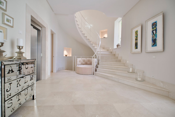 Exclusive luxury property with stunning views in Son Vida image 4