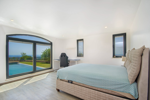 Wunderschöne Finca mit Meerblick auf einer Anhöhe nahe Manacor image 11