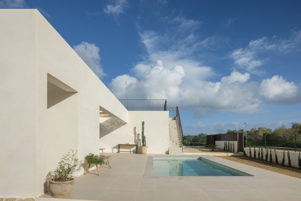 Modern new build house with partial sea view in the east of the island image 3