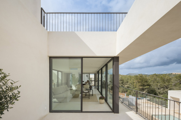 Modern new build house with partial sea view in the east of the island image 5