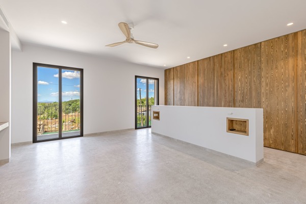 Luxurious townhouse with spectacular views as far as the sea in Ses Salines image 8