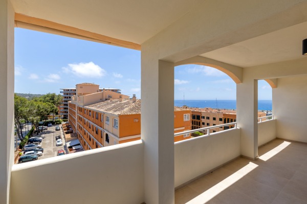 Stylishly renovated upper-floor apartment with partial sea views image 3