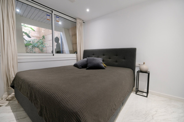 Ultra-modern sea view apartment in Puerto Portals image 6