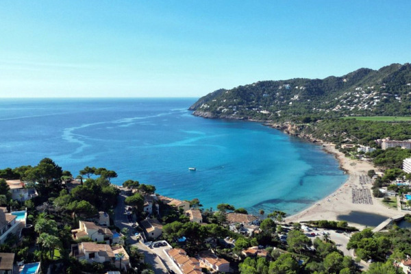 Modern new-build apartments close to the beach in Canyamel image 10