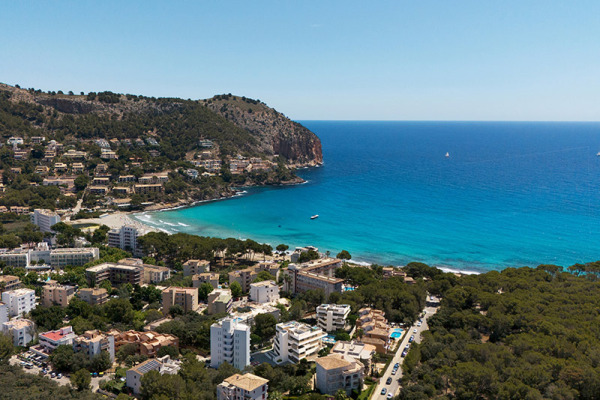Modern new-build apartments close to the beach in Canyamel image 11