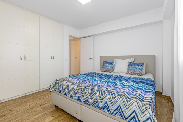 Modernized penthouse apartment with fantastic terrace in Santa Catalina image 12