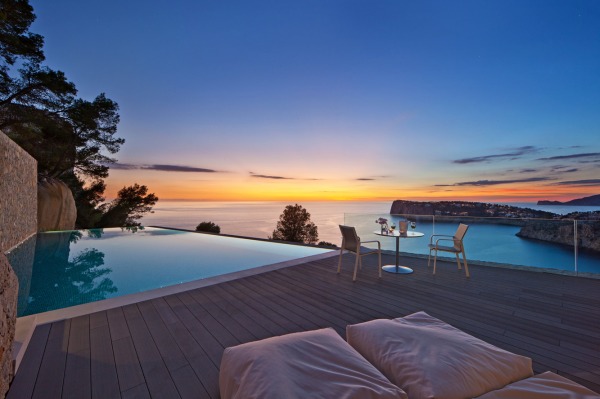 Contemporary designer villa in one of Mallorca's most sought-after locations image 2