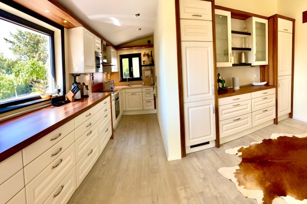 Charming country house in an elevated position and with great views image 7