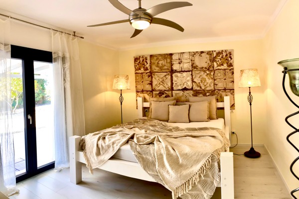 Charming country house in an elevated position and with great views image 8