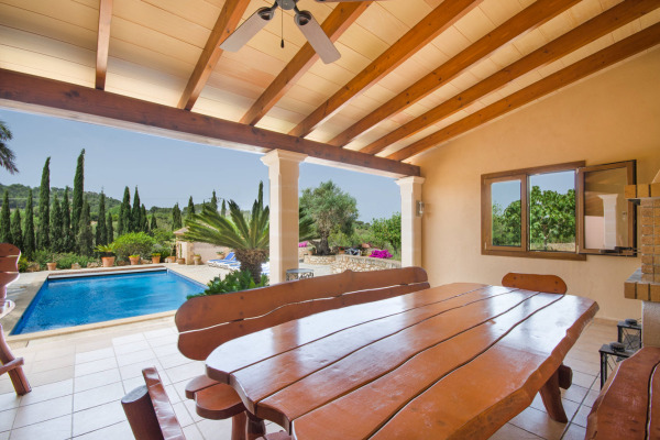 Finca with holiday rental license above the village of Son Macia image 7