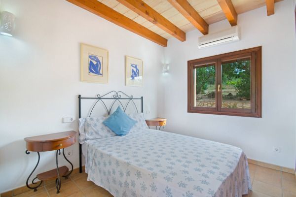 Finca with holiday rental license above the village of Son Macia image 11