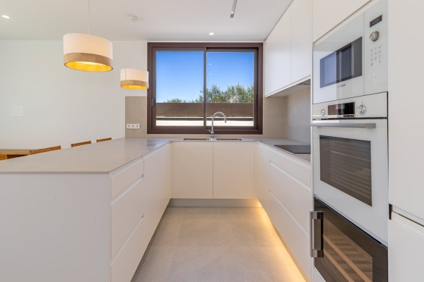 New terraced house with pool and a roof terrace with sea views in Sa Rapita image 4