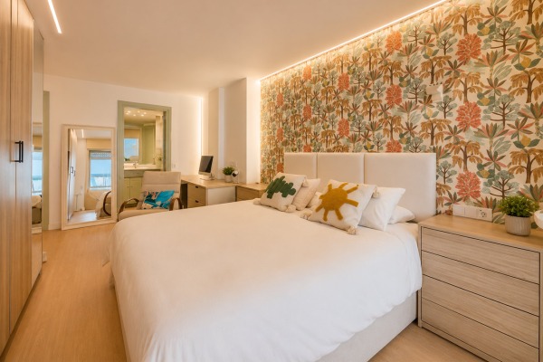 Apartment with a view of the harbor, right on the Paseo Marítimo in Palma image 8