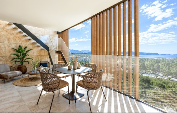 Luxury new-build penthouse with roof terrace and panoramic sea views