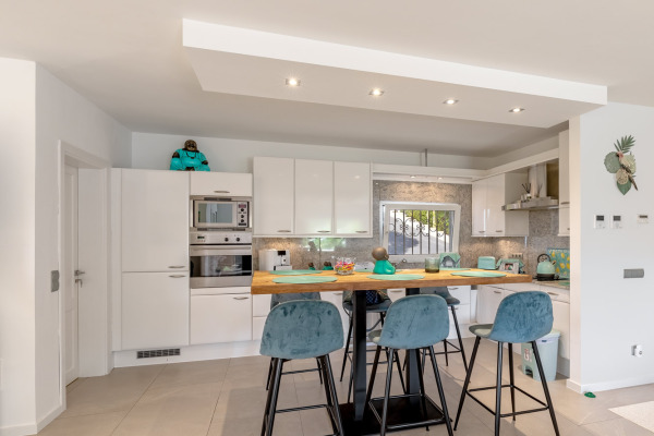 Mediterranean sea view villa in a popular location in Costa de la Calma image 6