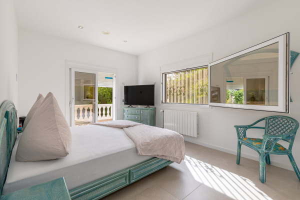 Mediterranean sea view villa in a popular location in Costa de la Calma image 10