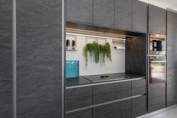 Spacious penthouse apartment with sea views and private pool image 12