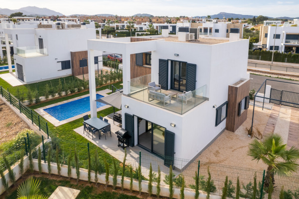 Modern villa with pool in the southeast of Mallorca image 3