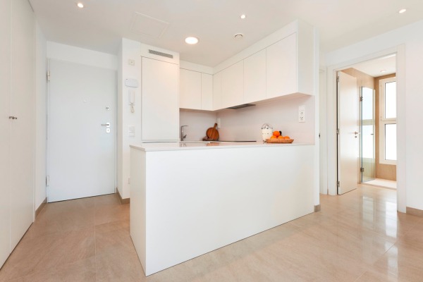 New, modern apartments near the marina in Cala d'Or image 8