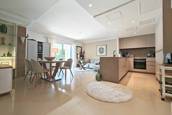 Garden apartment in a beautiful residential complex in Nova Santa Ponsa image 6