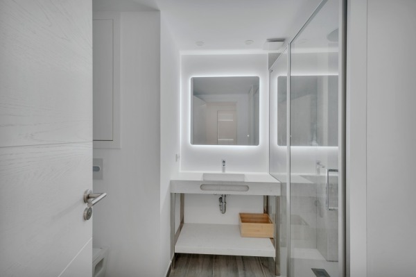 Renovated apartment in a seafront location on the southwest coast of Mallorca image 11