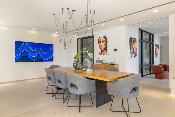 Exclusive luxury villa in modern architectural style in Santa Ponsa image 7