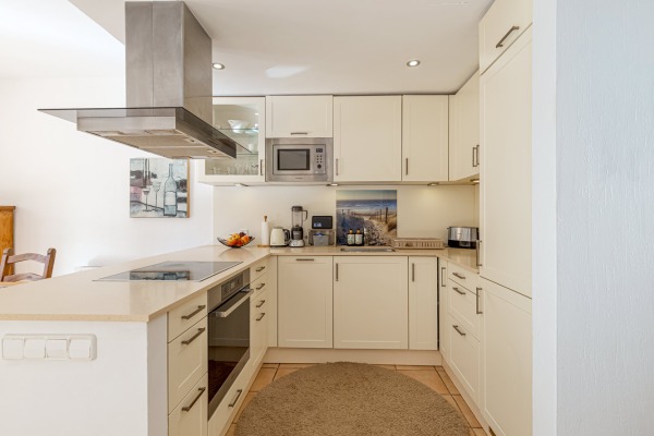 Terraced house in an exclusive golf course location in Camp de Mar image 7