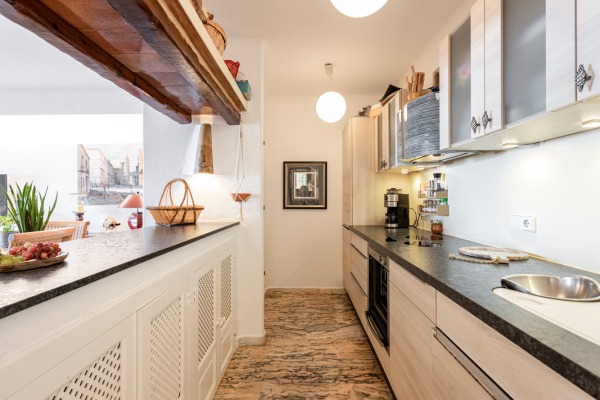 Exclusive apartment with stunning views right by the sea in Costa de la Calma image 5